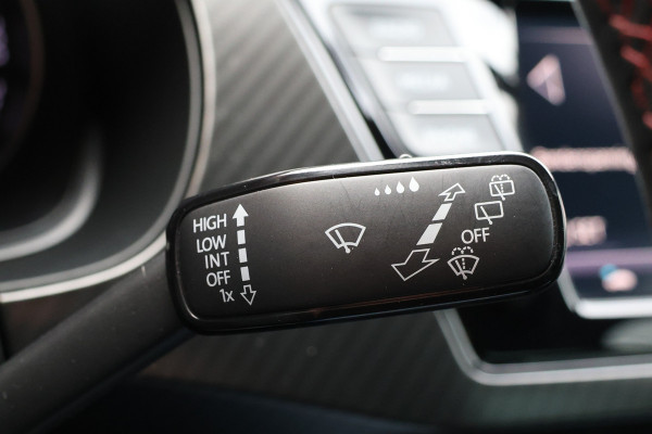 Škoda Fabia Combi 1.0 TSI Monte Carlo | CarPlay | PDC | LED | Trekhaak | Climatronic | LM Velgen | Sport stoelen | Nieuwe APK | NAP Logisch