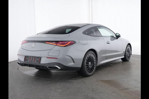 Mercedes-Benz CLE Coupé 300 e AMG Plug-In Hybride AMG Line Premium Plus | Night Pakket | Trekhaak | Distronic | Panorama Schuif-Kanteldak | Stuur en Stoelverwarming. Inclusief 24 maanden MB Certified garantie voor Europa.