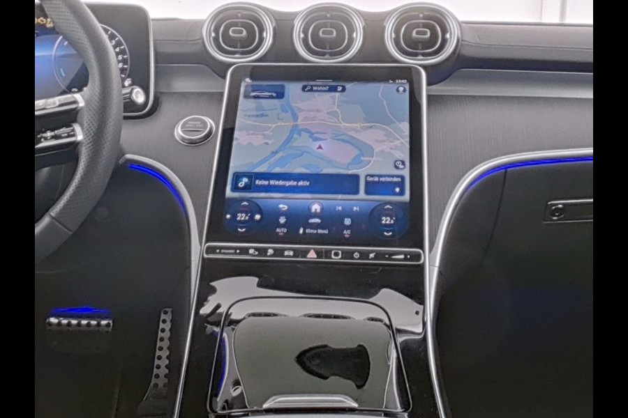 Mercedes-Benz CLE Coupé 300 e AMG Plug-In Hybride AMG Line Premium Plus | Night Pakket | Trekhaak | Distronic | Panorama Schuif-Kanteldak | Stuur en Stoelverwarming. Inclusief 24 maanden MB Certified garantie voor Europa.