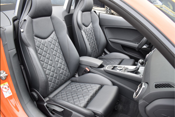 Audi TT Roadster 40 TFSI Black Edition Facelift Model RS-Stoelen Navi Led 19 Inch