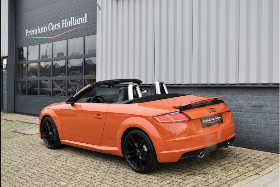 Audi TT Roadster 40 TFSI Black Edition Facelift Model RS-Stoelen Navi Led 19 Inch