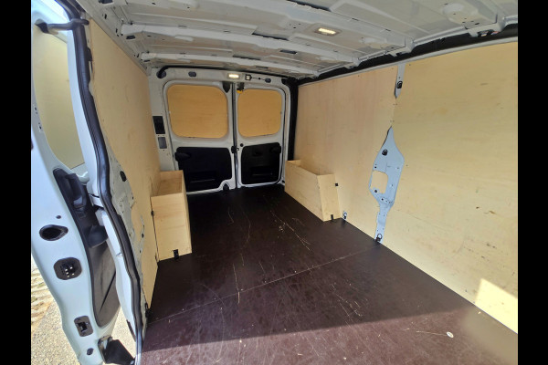 Renault Trafic 2.0 dCi T30 L2 H1 Comfort - 130 Pk - Euro 6 - Airco - Cruise Control