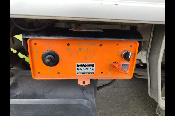 Volkswagen Crafter 50 2.0TDI 177PK L5 DL 3-Persoons Meubelbak Airco Navi Cruise Control Voorruitverwarming Trendline Dhollandia Laadklep Dubbellucht Euro 6 1e Eigenaar Origineel Nederlands