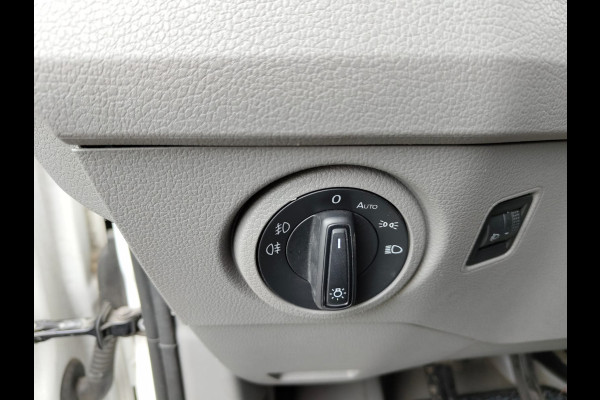 Volkswagen Crafter 50 2.0TDI 177PK L5 DL 3-Persoons Meubelbak Airco Navi Cruise Control Voorruitverwarming Trendline Dhollandia Laadklep Dubbellucht Euro 6 1e Eigenaar Origineel Nederlands