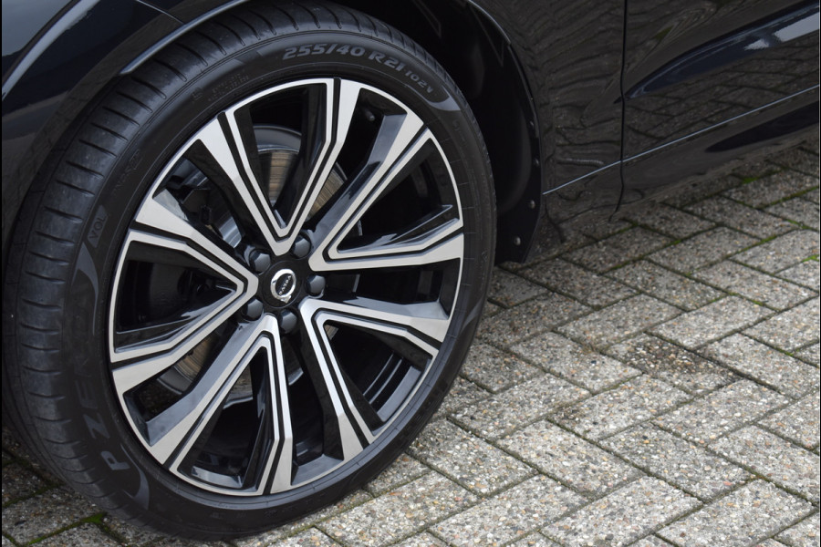 Volvo XC60 2.0 Recharge T8 AWD R-Design 455 Pk Pano Luchtvering Trekhaak Keyless Leder 21 Inch