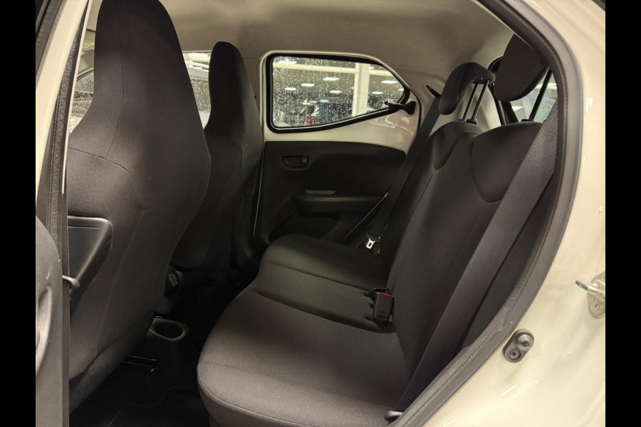 Toyota Aygo 1.0 VVT-i x-now