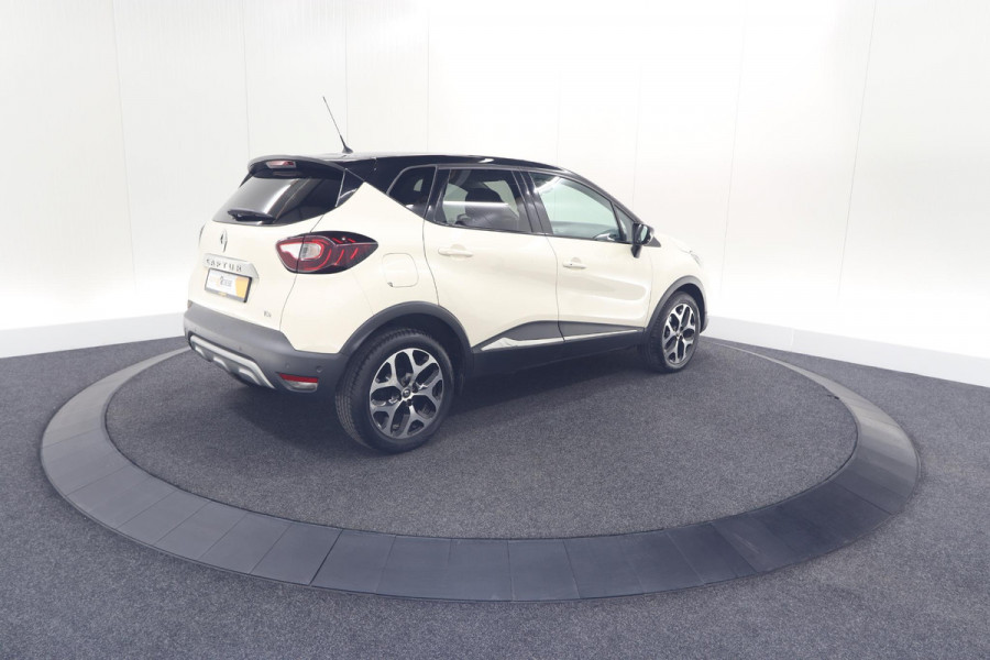 Renault Captur TCe 120 EDC Intens | Camera | Dodehoekdetectie | Navigatie | Parkeersensoren