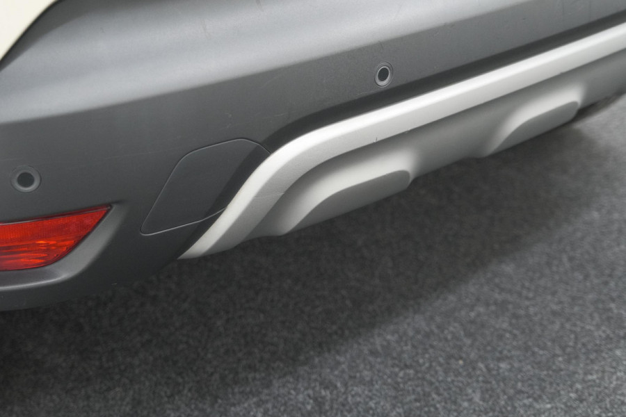 Renault Captur TCe 120 EDC Intens | Camera | Dodehoekdetectie | Navigatie | Parkeersensoren