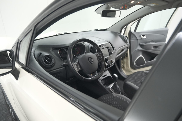 Renault Captur TCe 120 EDC Intens | Camera | Dodehoekdetectie | Navigatie | Parkeersensoren
