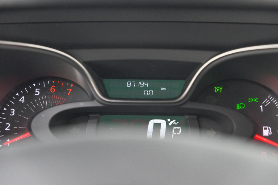 Renault Captur TCe 120 EDC Intens | Camera | Dodehoekdetectie | Navigatie | Parkeersensoren