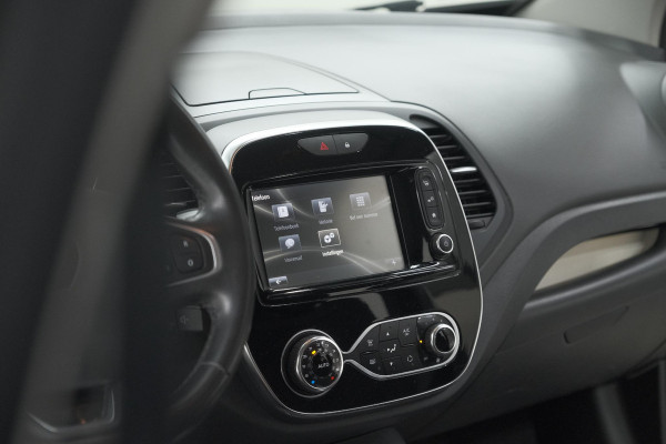Renault Captur TCe 120 EDC Intens | Camera | Dodehoekdetectie | Navigatie | Parkeersensoren