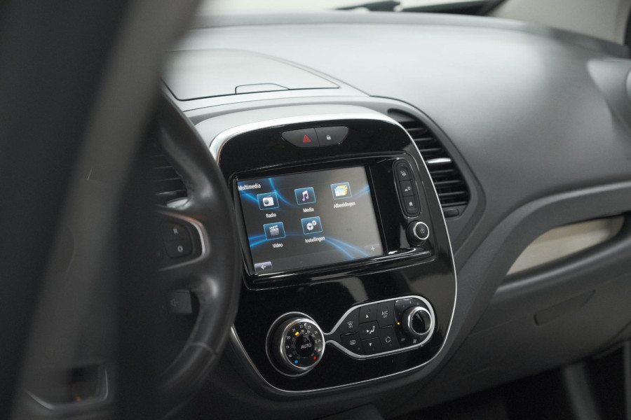 Renault Captur TCe 120 EDC Intens | Camera | Dodehoekdetectie | Navigatie | Parkeersensoren