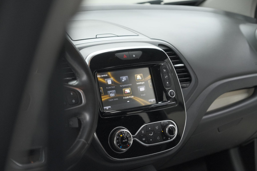 Renault Captur TCe 120 EDC Intens | Camera | Dodehoekdetectie | Navigatie | Parkeersensoren