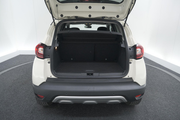 Renault Captur TCe 120 EDC Intens | Camera | Dodehoekdetectie | Navigatie | Parkeersensoren