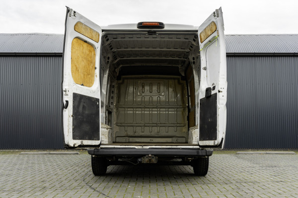 Fiat Ducato 35 MultiJet | L2H2 | Camera | Navigatie | Ladder | 3T Trekgewicht | Cruise | Airco