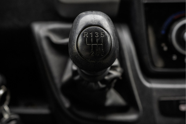 Fiat Ducato 35 MultiJet | L2H2 | Camera | Navigatie | Ladder | 3T Trekgewicht | Cruise | Airco