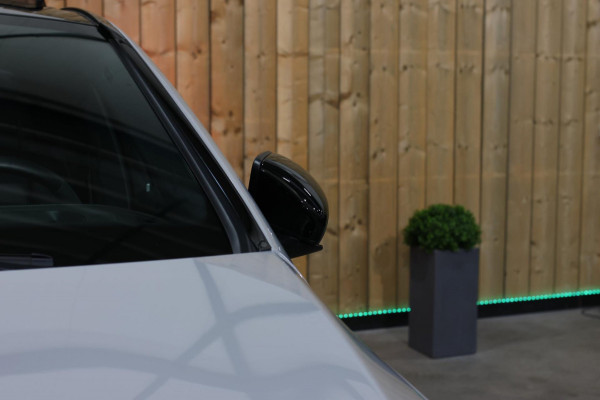 Mercedes-Benz GLE Coupé AMG 53 Hybrid 4MATIC+ *Pano*Distronic*Massage*