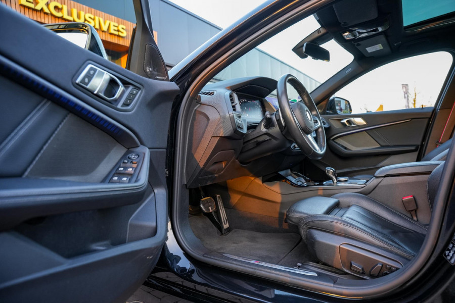 BMW 1-serie M135i xDrive High Executive Edition