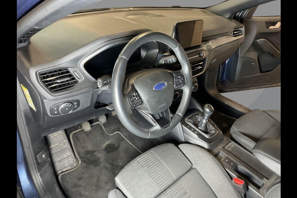 Ford Focus 1.0 EcoBoost Hybrid Active X Business 155pk | Winter Pack | Bang&Olufsen | 10-weg stoel | Adaptive LED | Privacy glass