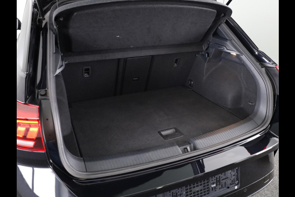 Volkswagen T-Roc 1.0 TSI R-Line 110PK | Blackstyle | Navigatie via app | Stoelverwarming | Keyless entry |