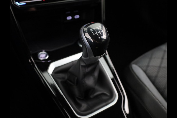 Volkswagen T-Roc 1.0 TSI R-Line 110PK | Blackstyle | Navigatie via app | Stoelverwarming | Keyless entry |