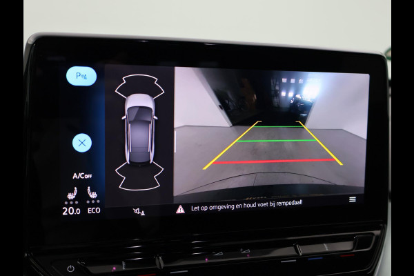 Volkswagen ID.4 First 77 kWh 1st EDITION + WEGKL. TREKHAAK | 20 INCH | CAMERA | STOELVERW. | APPLE CARPLAY