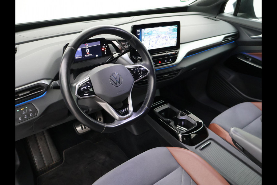 Volkswagen ID.4 First 77 kWh 1st EDITION + WEGKL. TREKHAAK | 20 INCH | CAMERA | STOELVERW. | APPLE CARPLAY