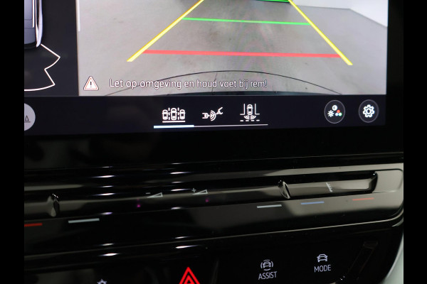 Volkswagen ID.4 First 77 kWh 1st EDITION + WEGKL. TREKHAAK | 20 INCH | CAMERA | STOELVERW. | APPLE CARPLAY