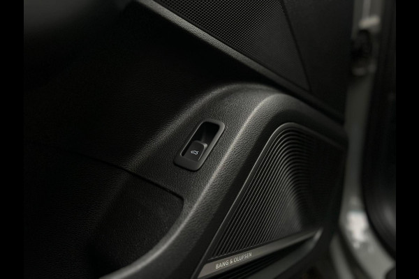 Audi Q2 2.0 TFSI quattro Pro Line S, Automaat, B&O, Camera, Trekhaak, Navi, Cruise