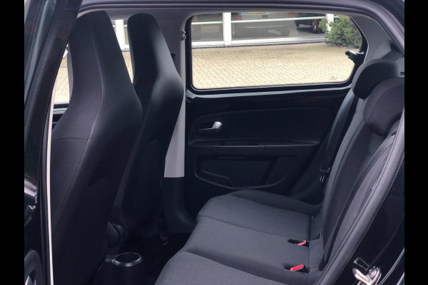 Volkswagen up! 1.0 RIJKLAAR! | Airco, Bluetooth, DAB Radio, El. Ramen | NAP |