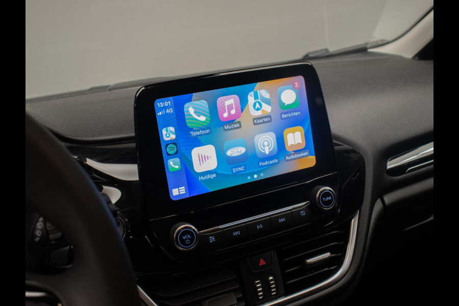 Ford Fiesta 1.1 Sport (APPLE CARPLAY,NAVI,LED,PDC,LANE ASSIST,DAB,BLUETOOTH,SPORTSTOELEN,LM VELGEN,NIEUWE APK,NETTE STAAT)
