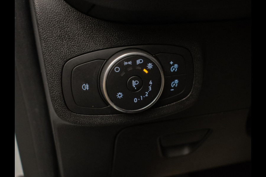 Ford Fiesta 1.1 Sport (APPLE CARPLAY,NAVI,LED,PDC,LANE ASSIST,DAB,BLUETOOTH,SPORTSTOELEN,LM VELGEN,NIEUWE APK,NETTE STAAT)