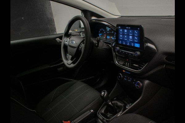 Ford Fiesta 1.1 Sport (APPLE CARPLAY,NAVI,LED,PDC,LANE ASSIST,DAB,BLUETOOTH,SPORTSTOELEN,LM VELGEN,NIEUWE APK,NETTE STAAT)