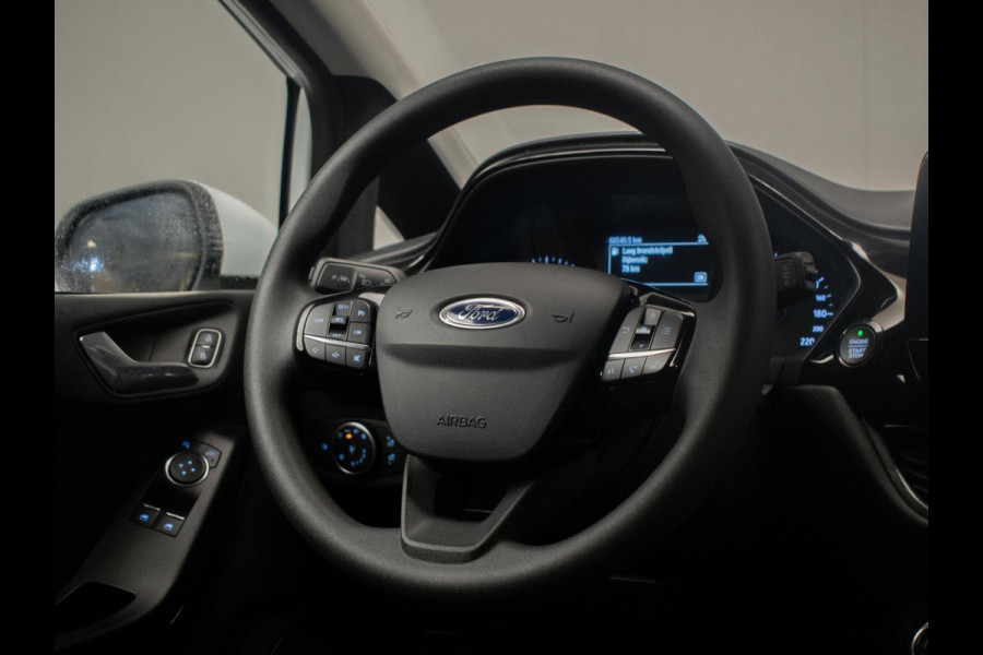 Ford Fiesta 1.1 Sport (APPLE CARPLAY,NAVI,LED,PDC,LANE ASSIST,DAB,BLUETOOTH,SPORTSTOELEN,LM VELGEN,NIEUWE APK,NETTE STAAT)