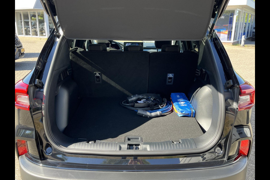 Ford Kuga 2.5 PHEV Titanium 243pk | Nieuw model | Adaptive cruise control | Winter pack | 2.100 kg trekgewicht | Garantie tot januari 2028 of 100.000 KM