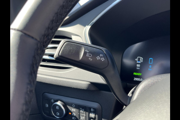 Ford Kuga 2.5 PHEV Titanium 243pk | Nieuw model | Adaptive cruise control | Winter pack | 2.100 kg trekgewicht | Garantie tot januari 2028 of 100.000 KM