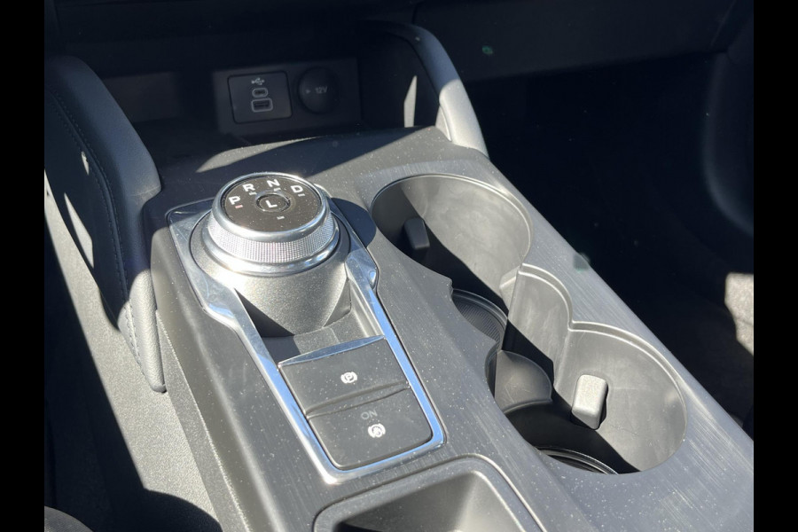 Ford Kuga 2.5 PHEV Titanium 243pk | Nieuw model | Adaptive cruise control | Winter pack | 2.100 kg trekgewicht | Garantie tot januari 2028 of 100.000 KM