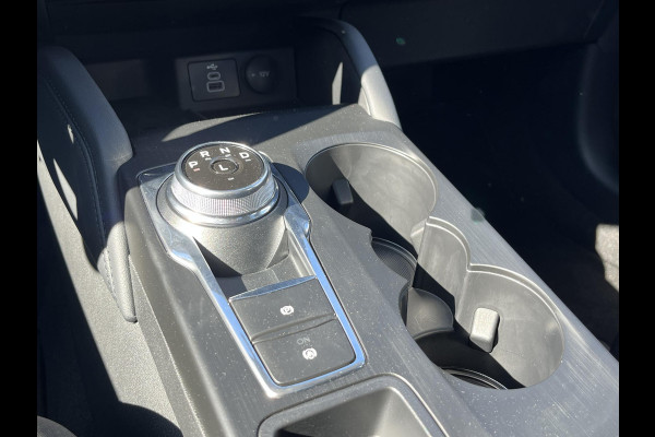 Ford Kuga 2.5 PHEV Titanium 243pk | Nieuw model | Adaptive cruise control | Winter pack | 2.100 kg trekgewicht | Garantie tot januari 2028 of 100.000 KM