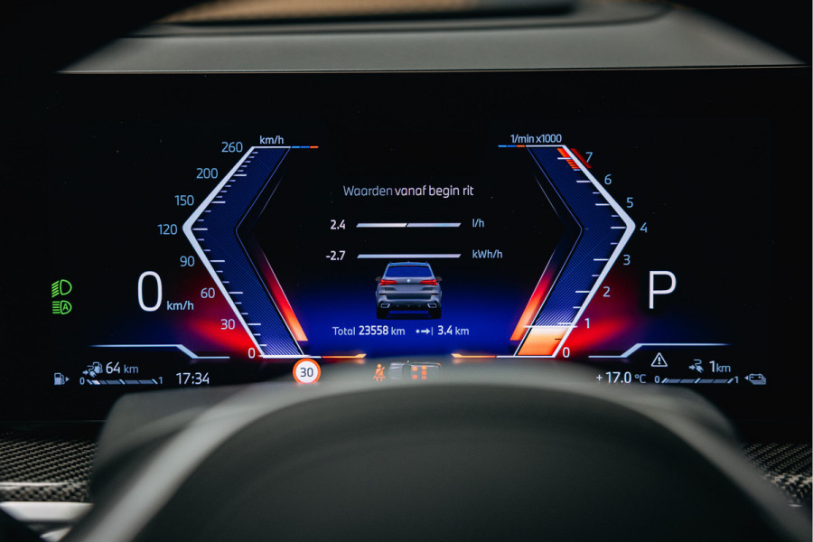 BMW X5 xDrive50e | Luxe stoelen | Luchtvering | Dravit Grau | Trekhaak | Stuur en stoelverwarming | Harman/Kardon |