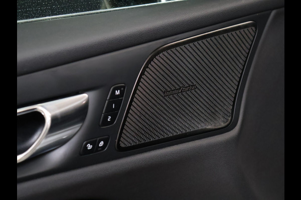 Volvo V60 2.0 B3 Inscription [TREKHAAK INKLAPBAAR, MEMORY SEAT, HARMAN/KARDON, APPLE CARPLAY, ANDROID, STUURVERWARMING, CAMERA, ADAPTIVE CRUISE, STOELVERWARMING, VOL LEDER, PDC V+A, CLIMATE, NIEUWSTAAT]