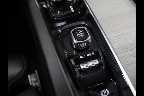 Volvo V60 2.0 B3 Inscription [TREKHAAK INKLAPBAAR, MEMORY SEAT, HARMAN/KARDON, APPLE CARPLAY, ANDROID, STUURVERWARMING, CAMERA, ADAPTIVE CRUISE, STOELVERWARMING, VOL LEDER, PDC V+A, CLIMATE, NIEUWSTAAT]