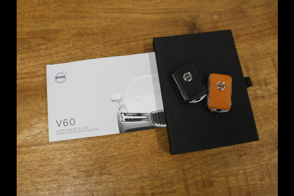 Volvo V60 2.0 B3 Inscription [TREKHAAK INKLAPBAAR, MEMORY SEAT, HARMAN/KARDON, APPLE CARPLAY, ANDROID, STUURVERWARMING, CAMERA, ADAPTIVE CRUISE, STOELVERWARMING, VOL LEDER, PDC V+A, CLIMATE, NIEUWSTAAT]
