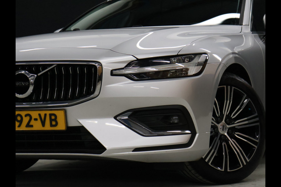Volvo V60 2.0 B3 Inscription [TREKHAAK INKLAPBAAR, MEMORY SEAT, HARMAN/KARDON, APPLE CARPLAY, ANDROID, STUURVERWARMING, CAMERA, ADAPTIVE CRUISE, STOELVERWARMING, VOL LEDER, PDC V+A, CLIMATE, NIEUWSTAAT]