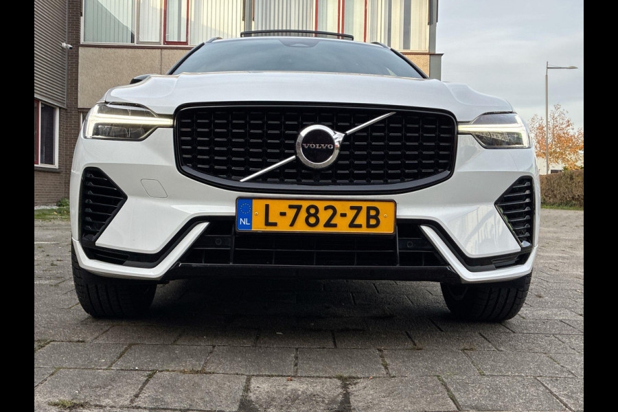 Volvo XC60 2.0 T6 Plug-in hybrid AWD R-Design Long Range | Skyroof | 20" velgen | Sportstoelen | Stoel- stuurverwaming | A-Camera