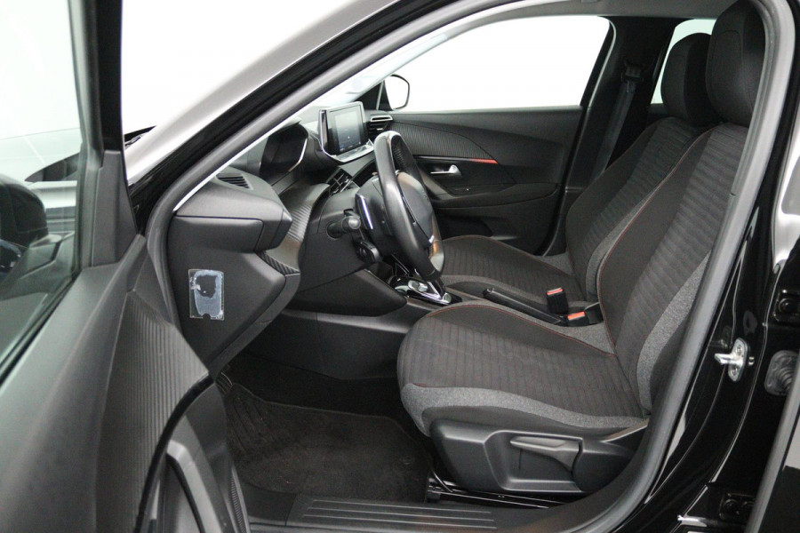 Peugeot 2008 1.2 PureTech Active (STOELVERWARMING, ACHTERUITRIJCAMERA, CRUISE CONTROL, SENSOREN, AUTOMAAT, LANE-ASSIST)