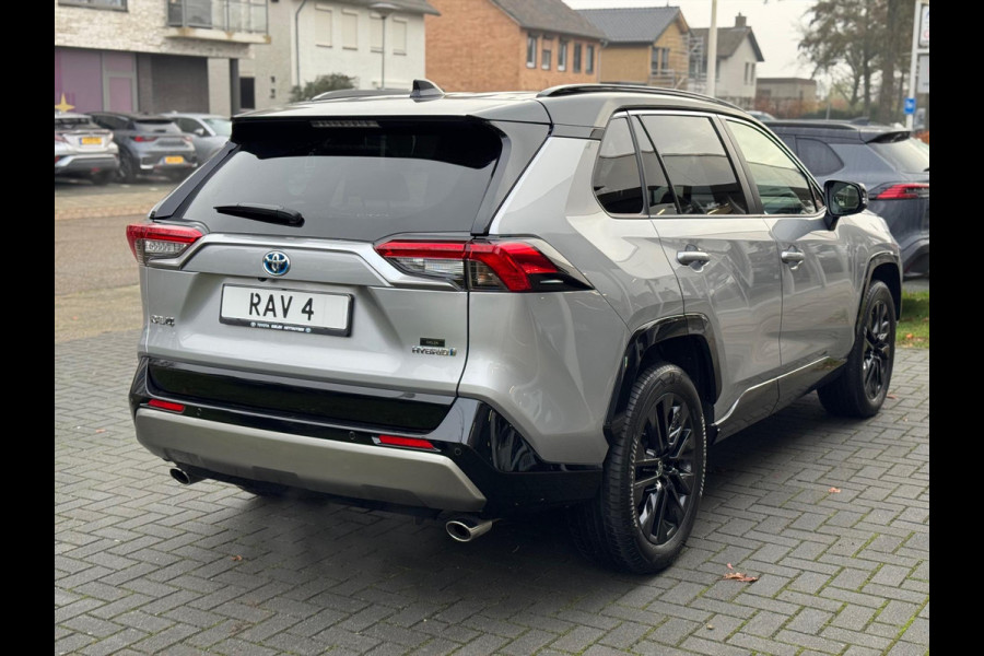 Toyota RAV4 2.5 Hybrid AWD Bi-Tone | Stoel + stuurverwarming, Elektrische achterklep, Apple carplay/Android auto, Groot scherm