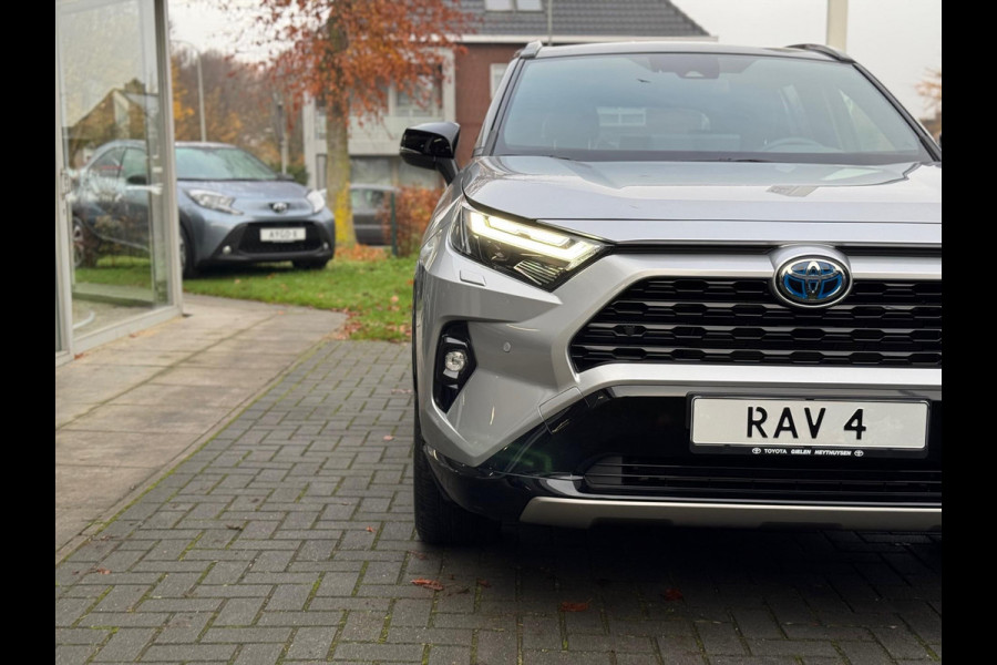 Toyota RAV4 2.5 Hybrid AWD Bi-Tone | Stoel + stuurverwarming, Elektrische achterklep, Apple carplay/Android auto, Groot scherm