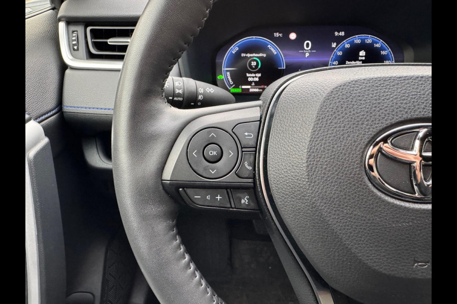 Toyota RAV4 2.5 Hybrid AWD Bi-Tone | Stoel + stuurverwarming, Elektrische achterklep, Apple carplay/Android auto, Groot scherm
