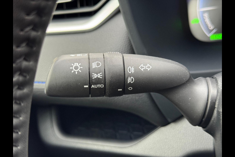 Toyota RAV4 2.5 Hybrid AWD Bi-Tone | Stoel + stuurverwarming, Elektrische achterklep, Apple carplay/Android auto, Groot scherm