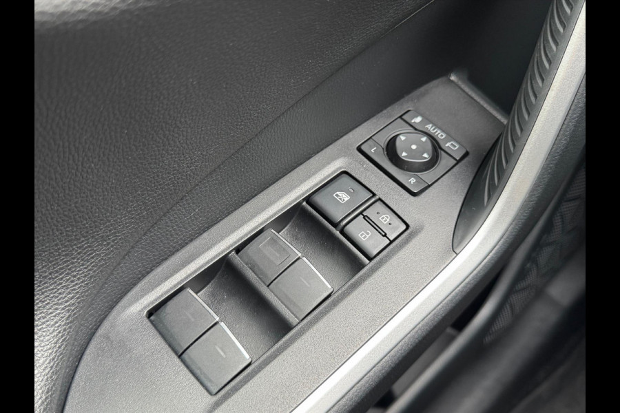 Toyota RAV4 2.5 Hybrid AWD Bi-Tone | Stoel + stuurverwarming, Elektrische achterklep, Apple carplay/Android auto, Groot scherm